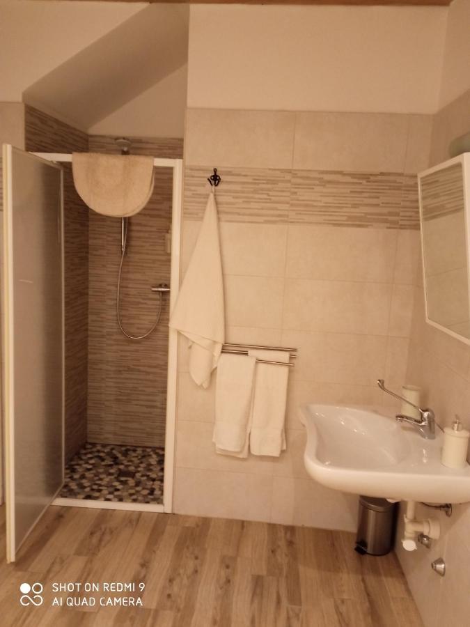 La Casina Guest house Dello